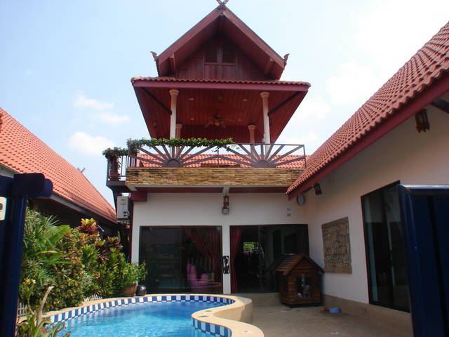 3 bedrooms house for sale in south pattaya 